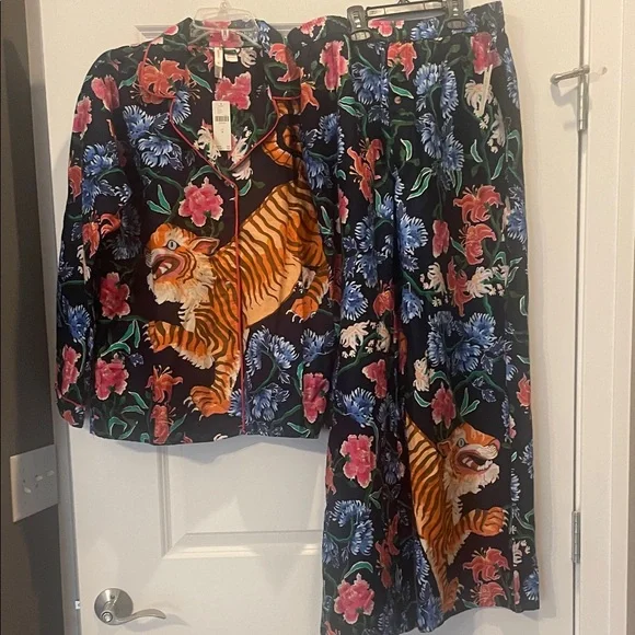 LyreBird Cloud Flannel Pajama Pants from Anthropologie - Picture 6 of 8